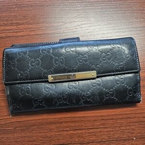 Gucci Black Leather GG Embossed Continental Wallet